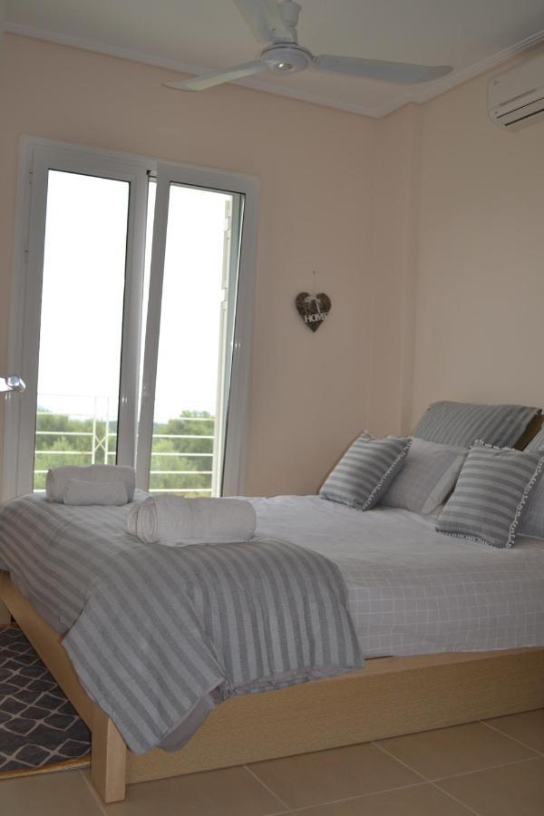 Villa Emma - Kamaria Home With Stunning Sea Views ภายนอก รูปภาพ